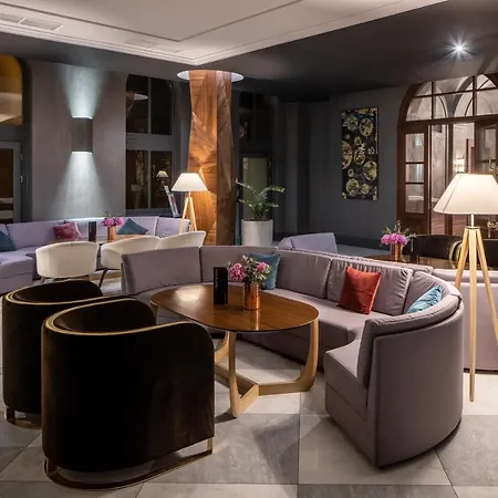 Hotel Grand Casino & Lviv