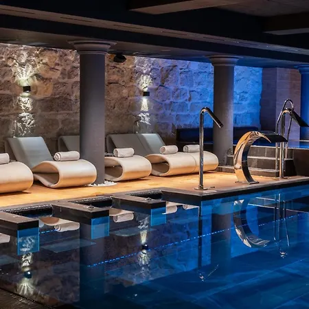 Hotel Grand Casino & Lviv