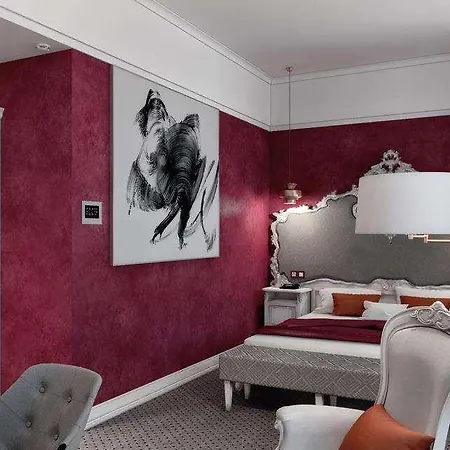 Grand Casino & 5* Lviv
