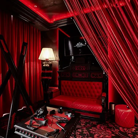 Grand Casino & 5* Leópolis