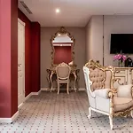 Ξενοδοχείο Grand Casino &