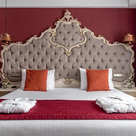 Grand Casino & Отель 5*