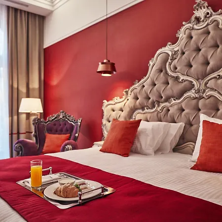 Отель Grand Casino & 5*