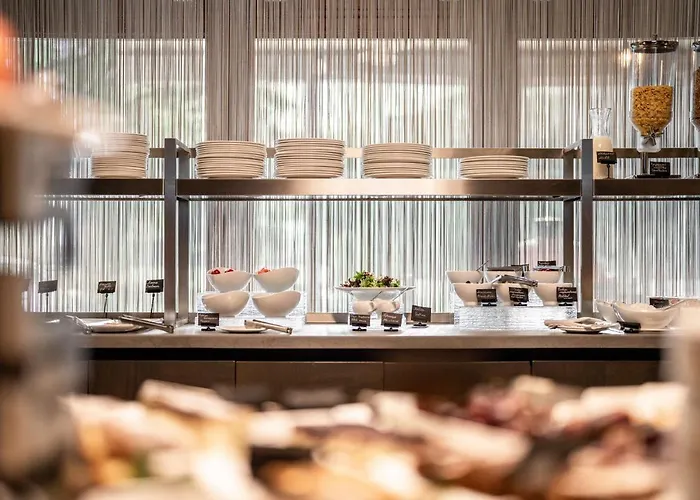 Отель Grand Casino & Львов